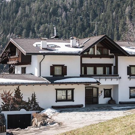 Kronplatz Lodge Dolomites Al Plan di Mareo Buitenkant foto